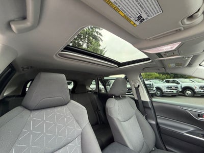 2022 Toyota RAV4 XLE