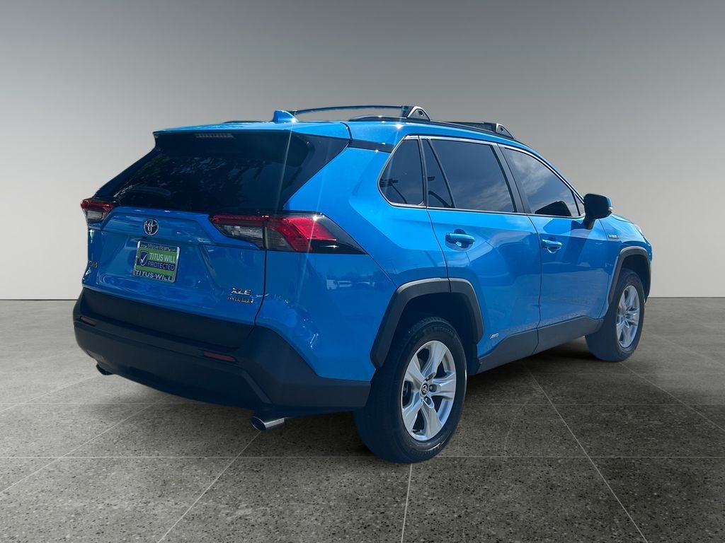 2020 Toyota RAV4 Hybrid XLE