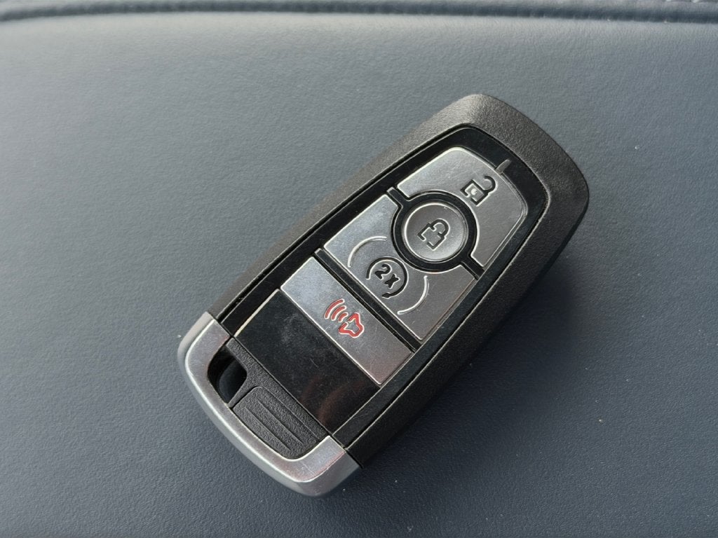 2025 Ford Maverick XLT Hybrid