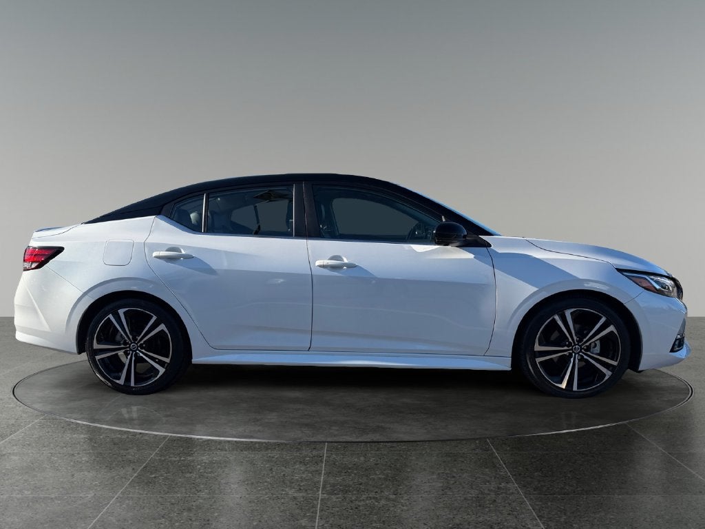 2022 Nissan Sentra SR