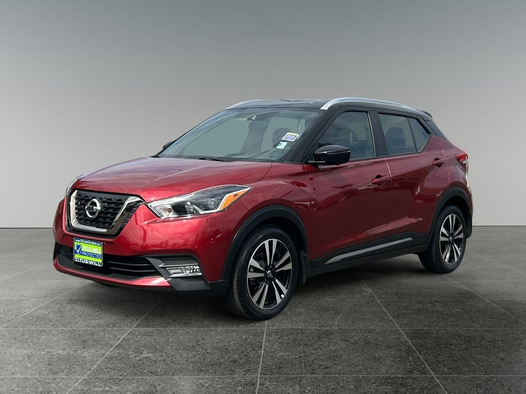 2019 Nissan Kicks SR