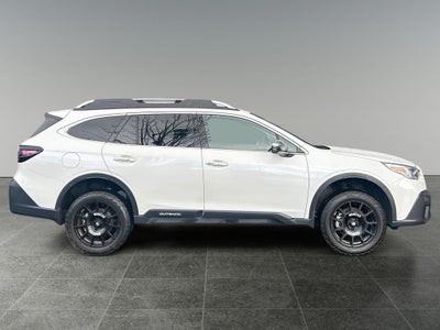 2022 Subaru Outback Touring XT