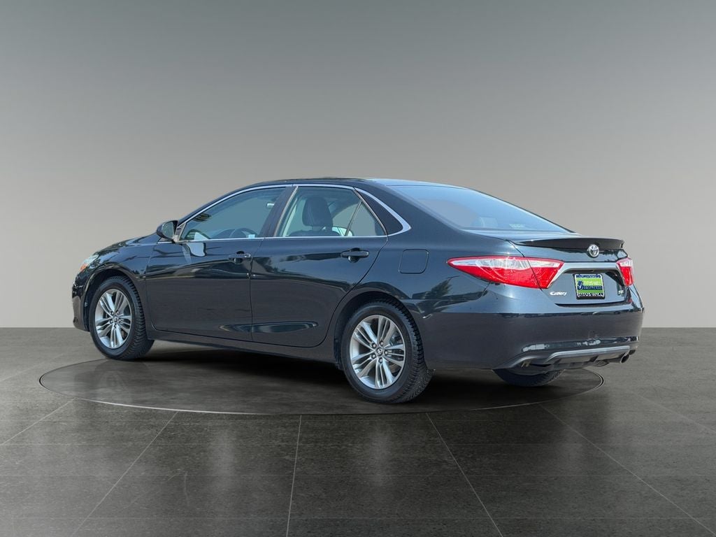 2016 Toyota Camry SE