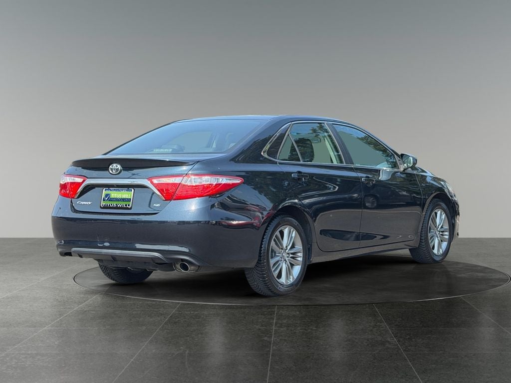 2016 Toyota Camry SE