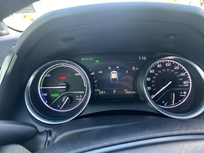 2020 Toyota Camry Hybrid XLE