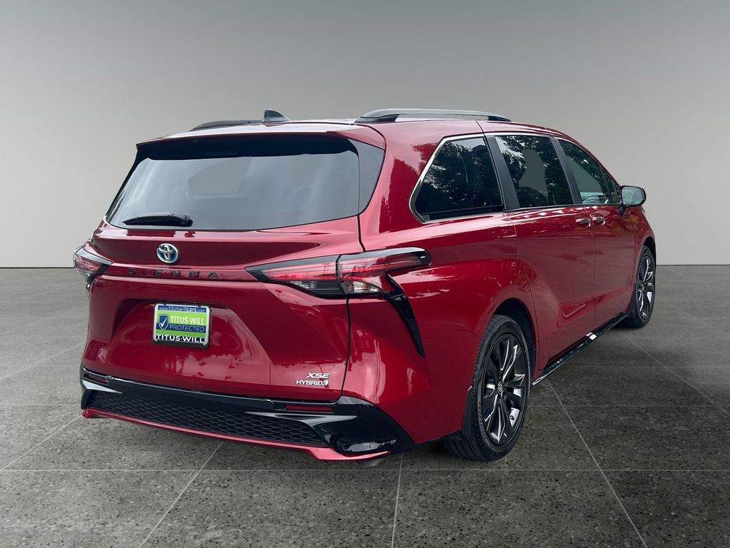 2024 Toyota Sienna XSE 7 Passenger