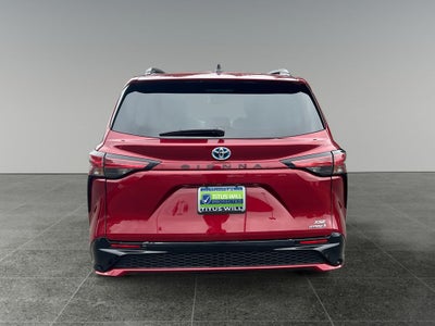 2024 Toyota Sienna XSE 7 Passenger
