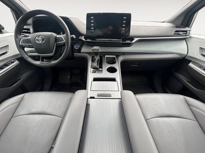 2024 Toyota Sienna XSE 7 Passenger