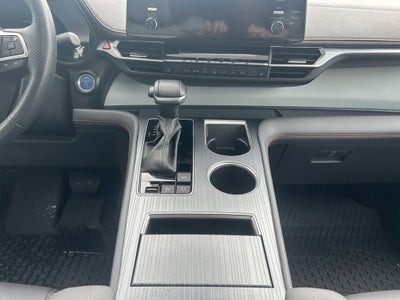 2024 Toyota Sienna XSE 7 Passenger
