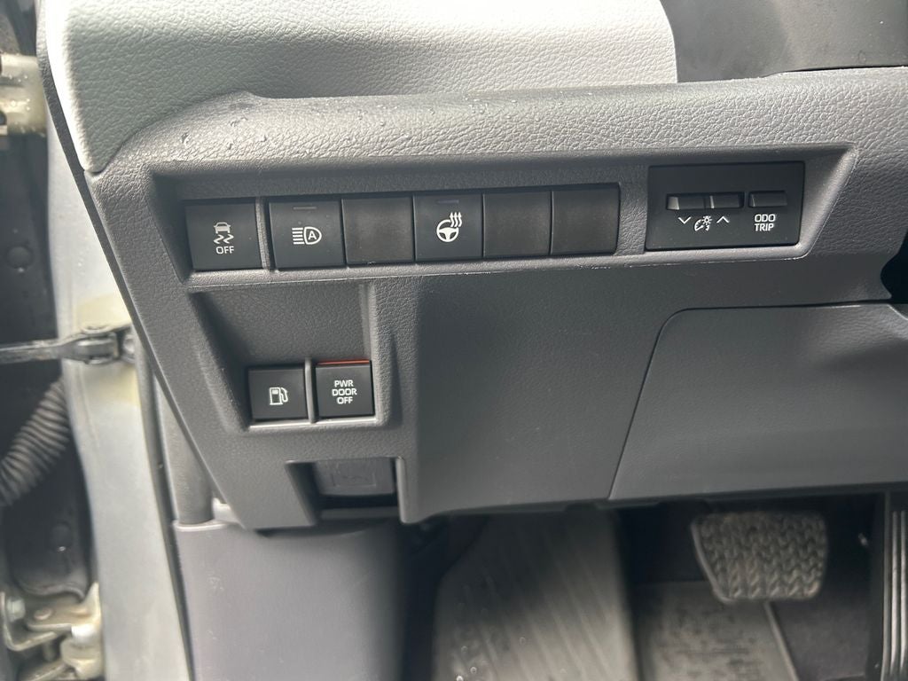 2024 Toyota Sienna XSE 7 Passenger