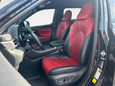 2023 Toyota Highlander XSE