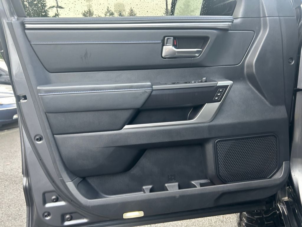 2023 Toyota Tundra Platinum 6" LIFTED W/ FUEL WHEELS