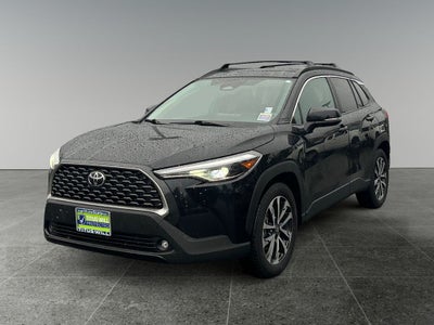 2024 Toyota Corolla Cross XLE