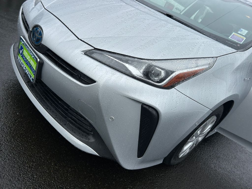 2021 Toyota Prius LE