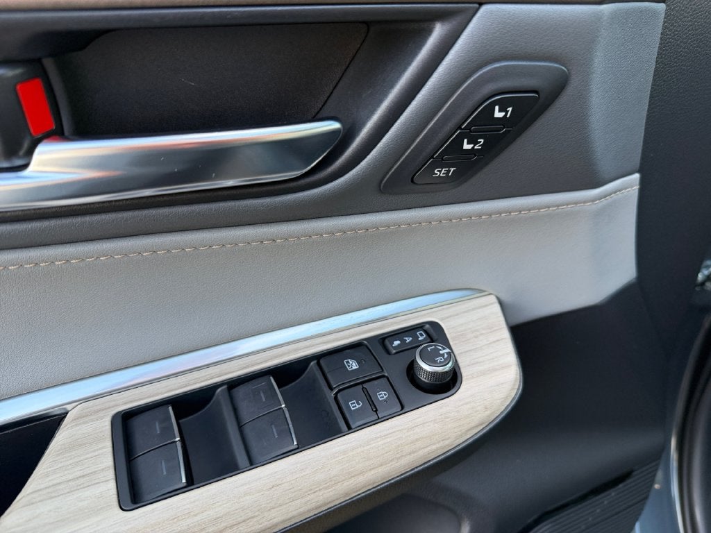 2024 Toyota Venza XLE