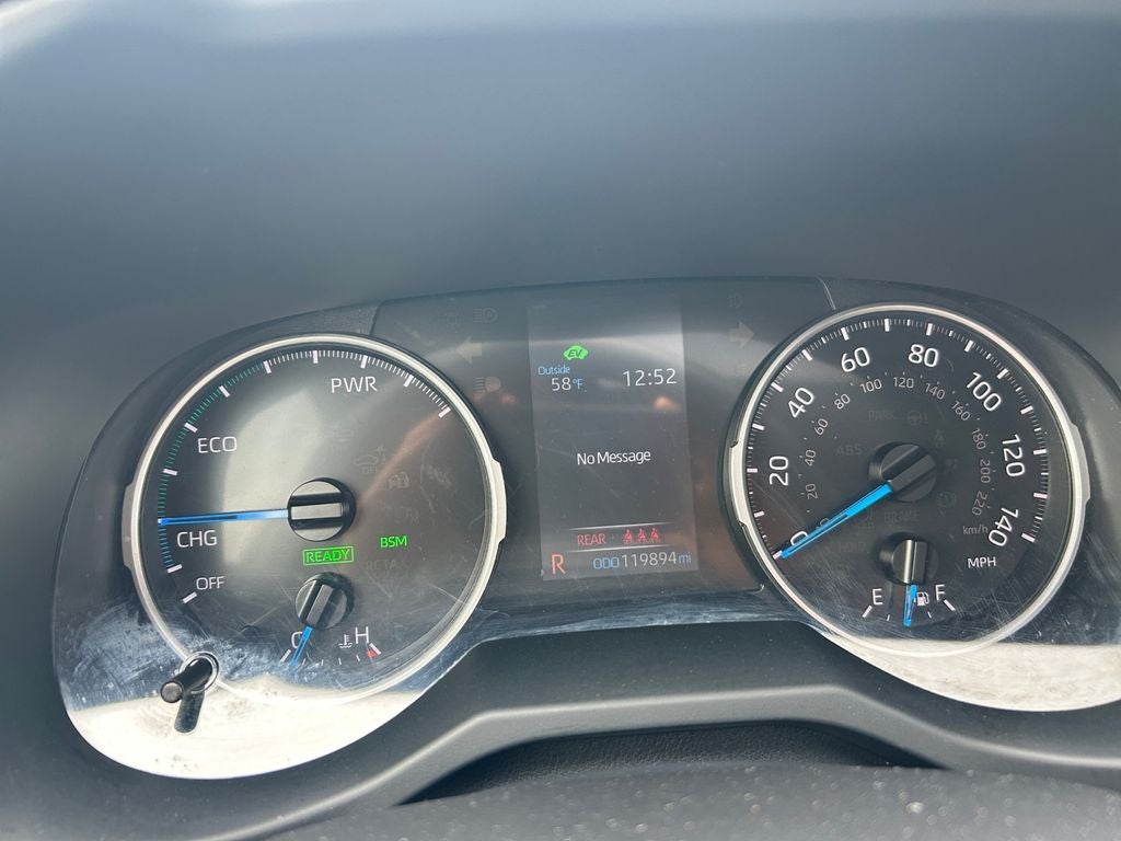 2022 Toyota RAV4 Hybrid SE