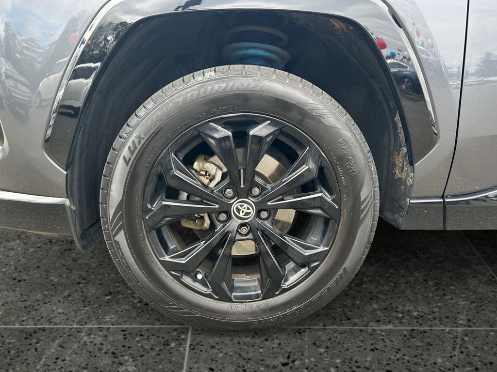 2022 Toyota RAV4 Hybrid SE