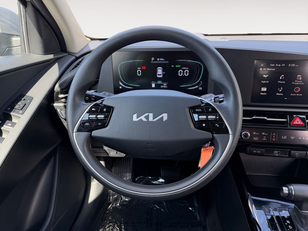2025 Kia Niro LX