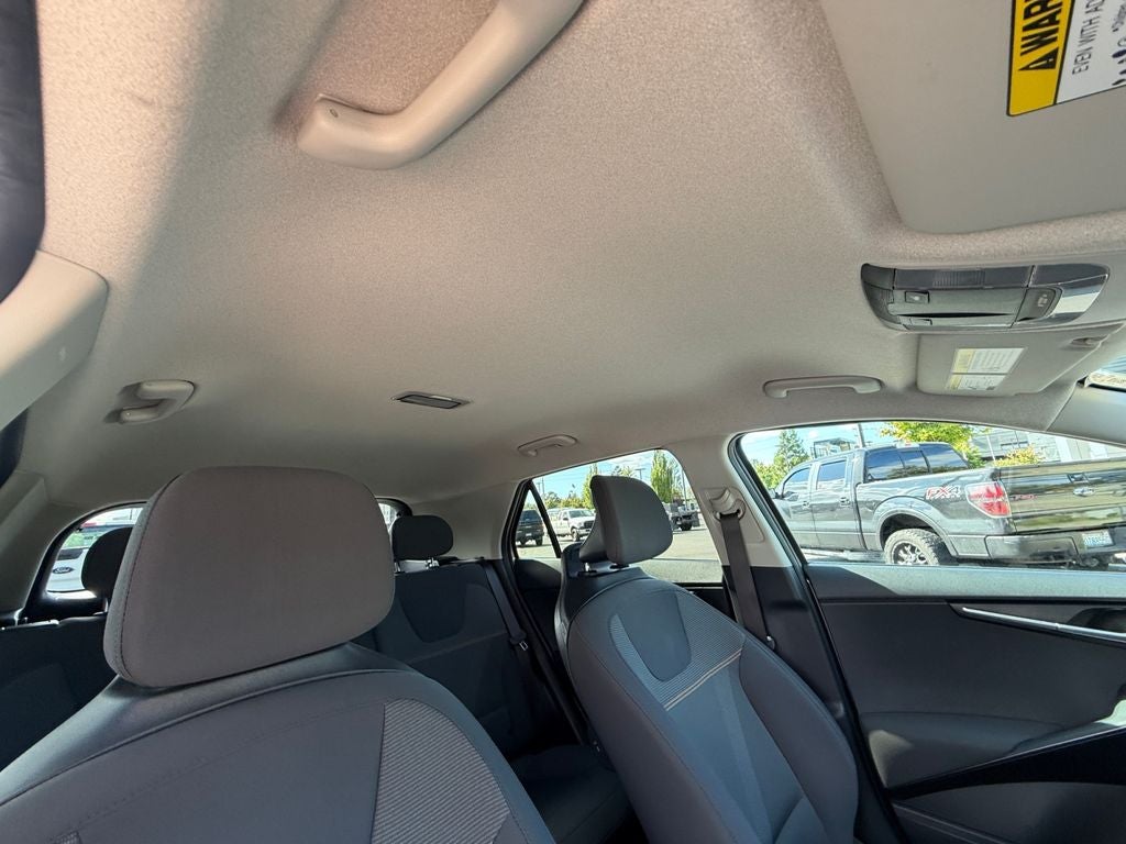 2025 Kia Niro LX
