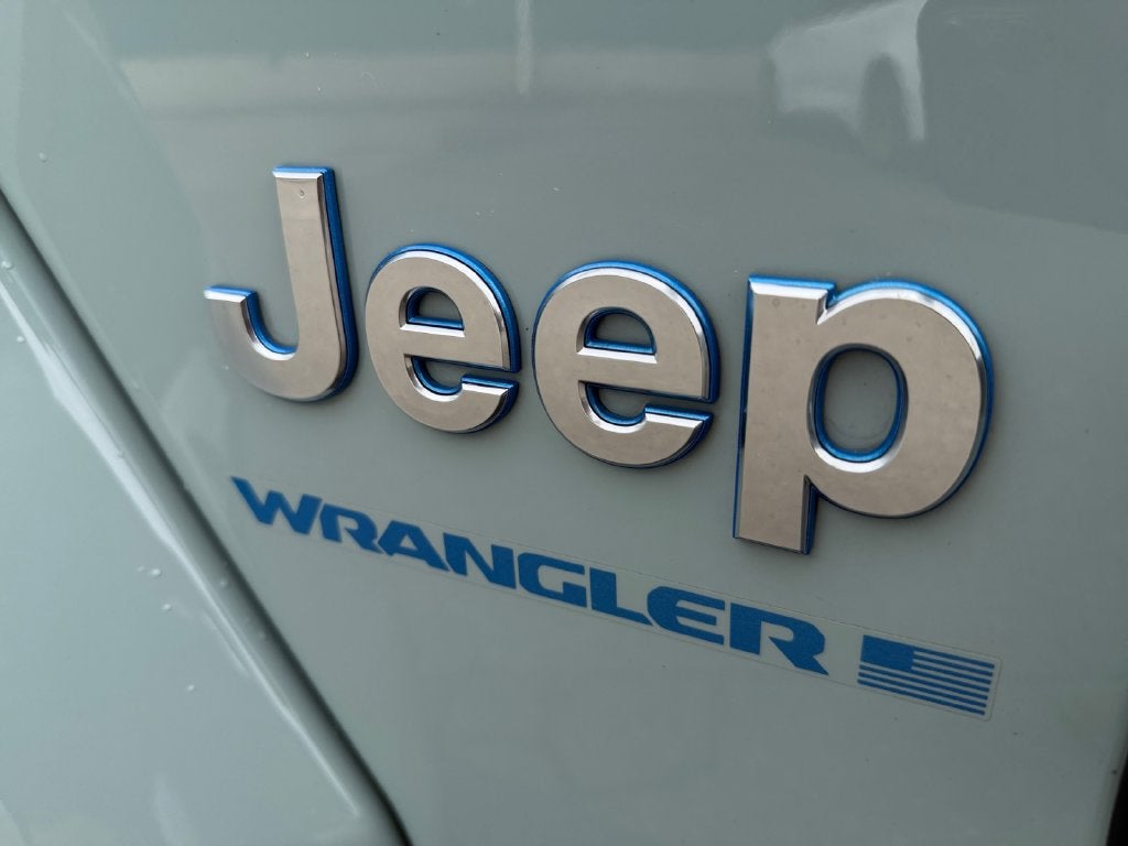 2023 Jeep Wrangler Sahara 4xe