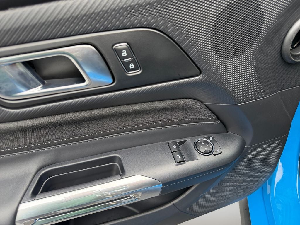 2025 Ford Mustang EcoBoost