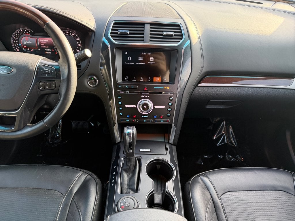 2017 Ford Explorer Platinum