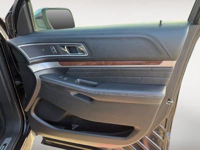 2017 Ford Explorer Platinum
