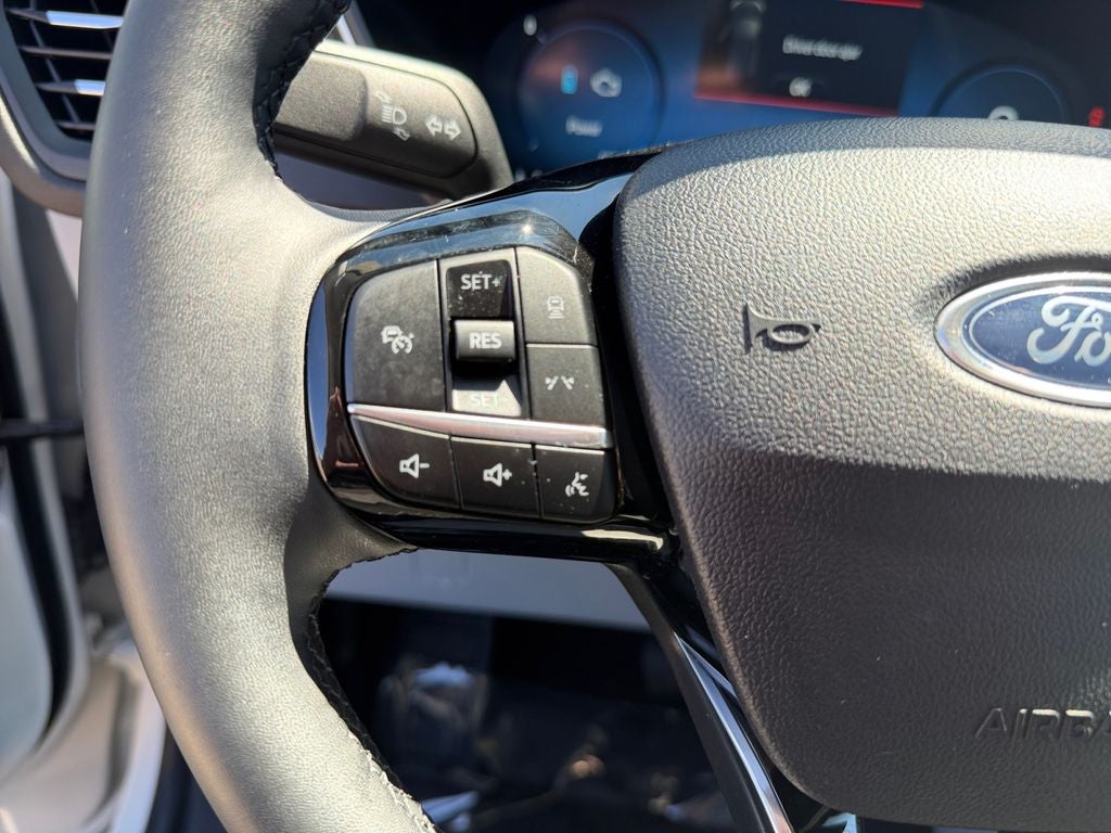 2025 Ford Escape Plug-In Hybrid Base
