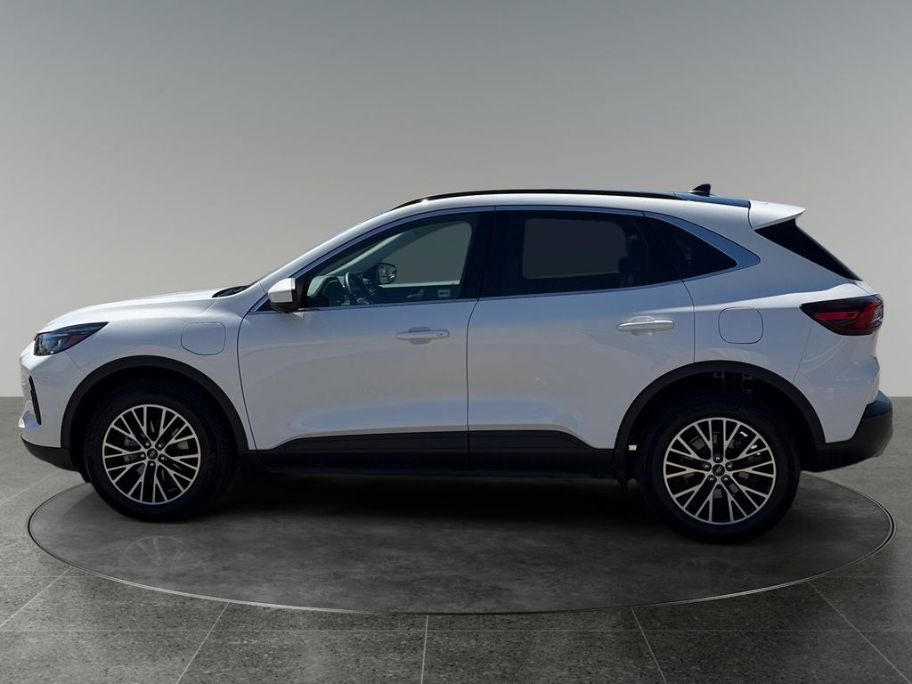 2025 Ford Escape Plug-In Hybrid Base