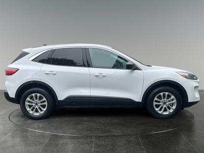 2022 Ford Escape Hybrid SE