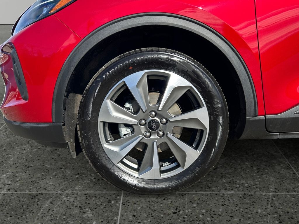 2025 Ford Escape Hybrid Platinum