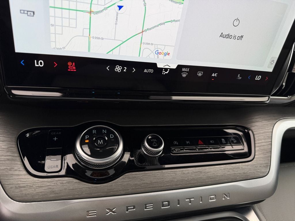 2025 Ford Expedition Platinum
