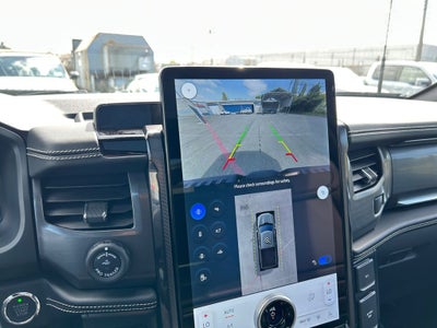 2025 Ford F-150 Lightning Platinum