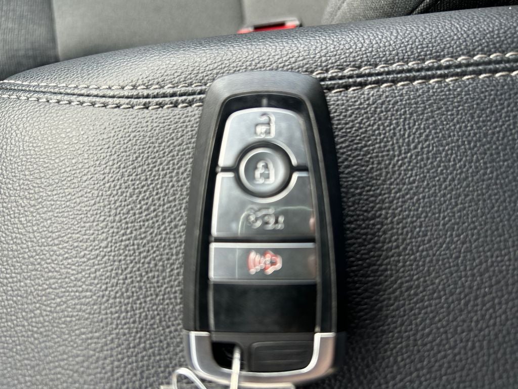 2024 Ford F-150 Lightning XLT