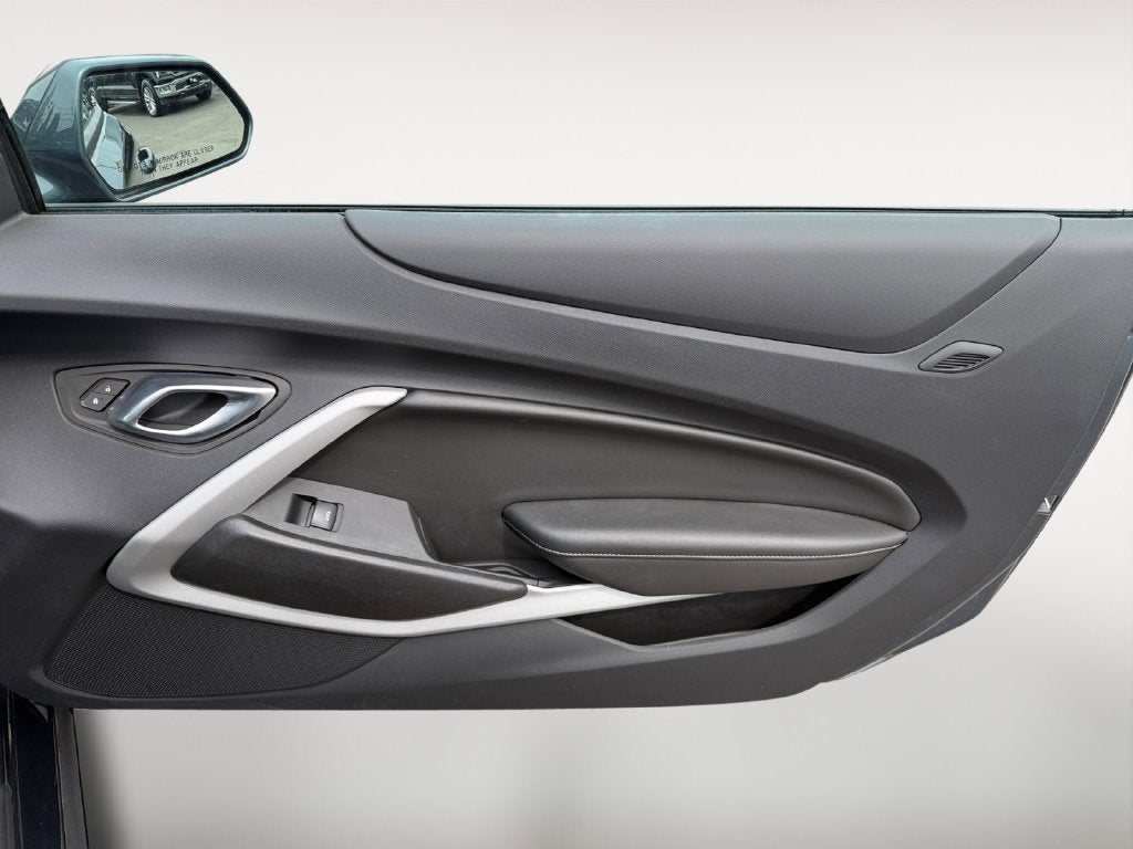 2022 Chevrolet Camaro 1LS