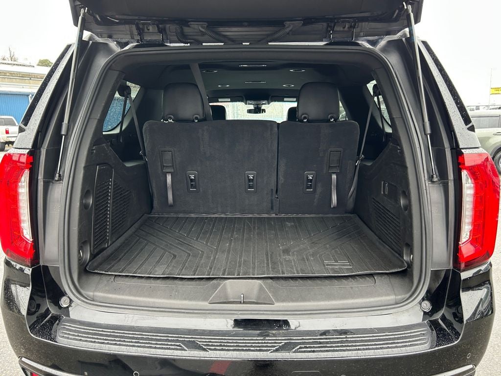 2022 GMC Yukon XL SLE