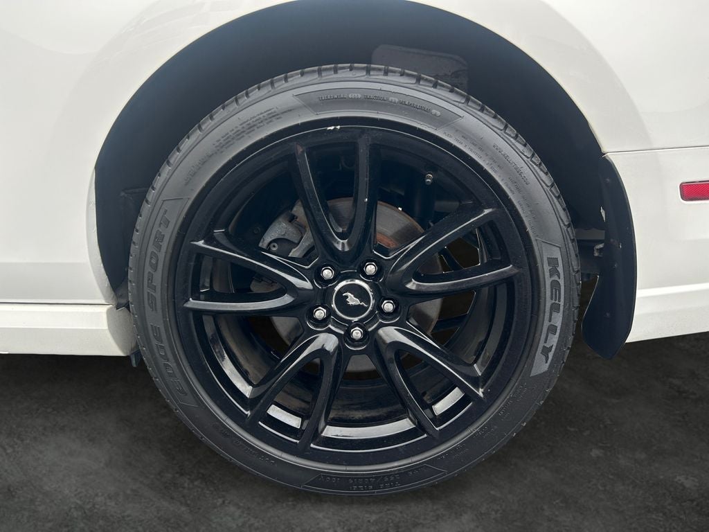 2013 Ford Mustang GT Premium