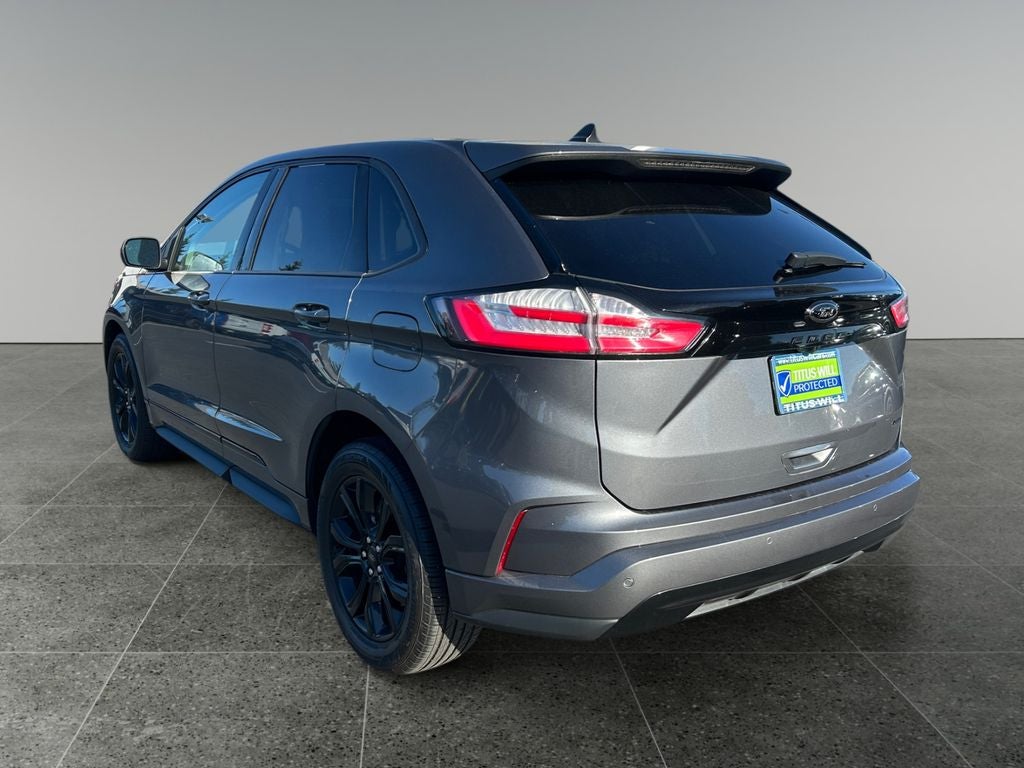 2022 Ford Edge SE