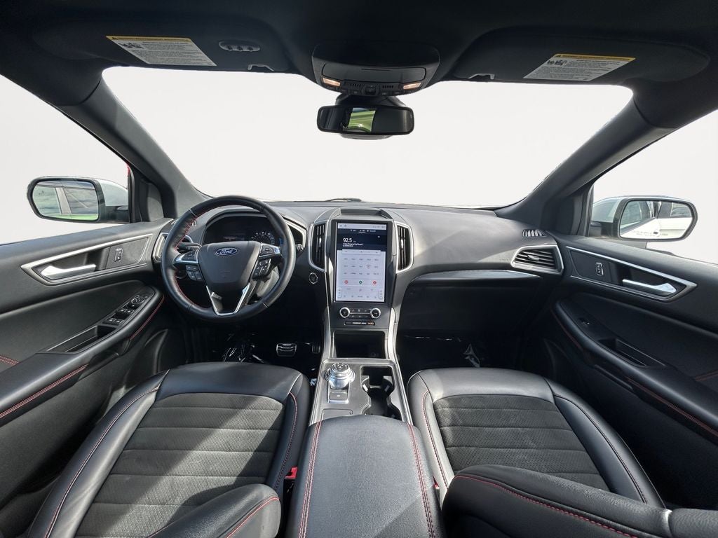2022 Ford Edge ST Line