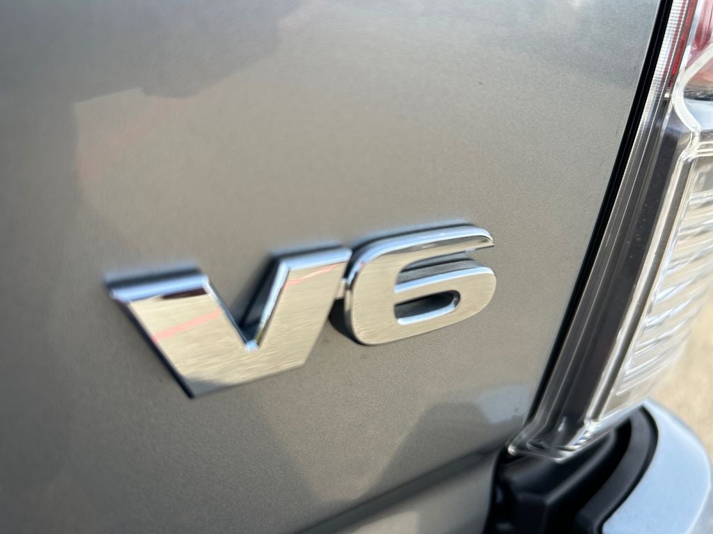 2022 Toyota Tacoma SR5 V6