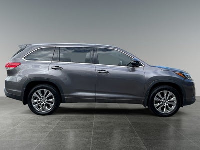 2018 Toyota Highlander Limited Platinum