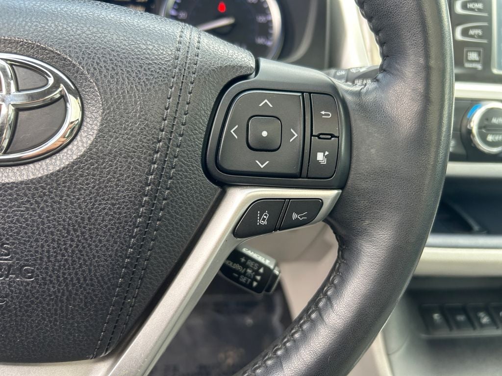 2018 Toyota Highlander Limited Platinum