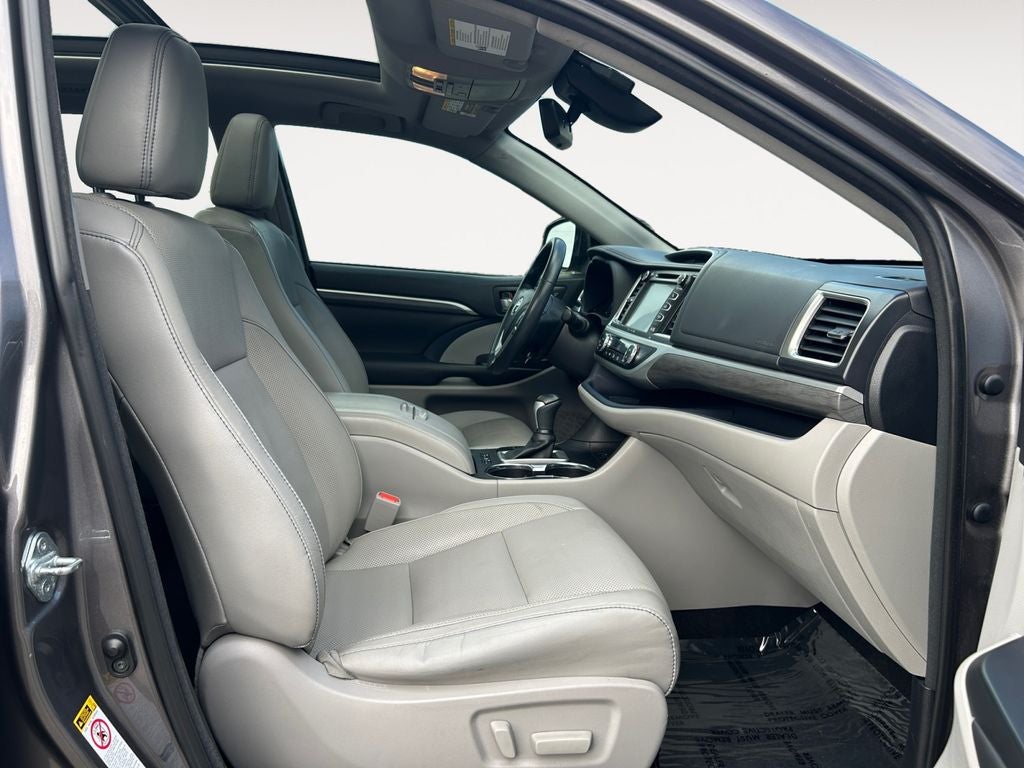 2018 Toyota Highlander Limited Platinum