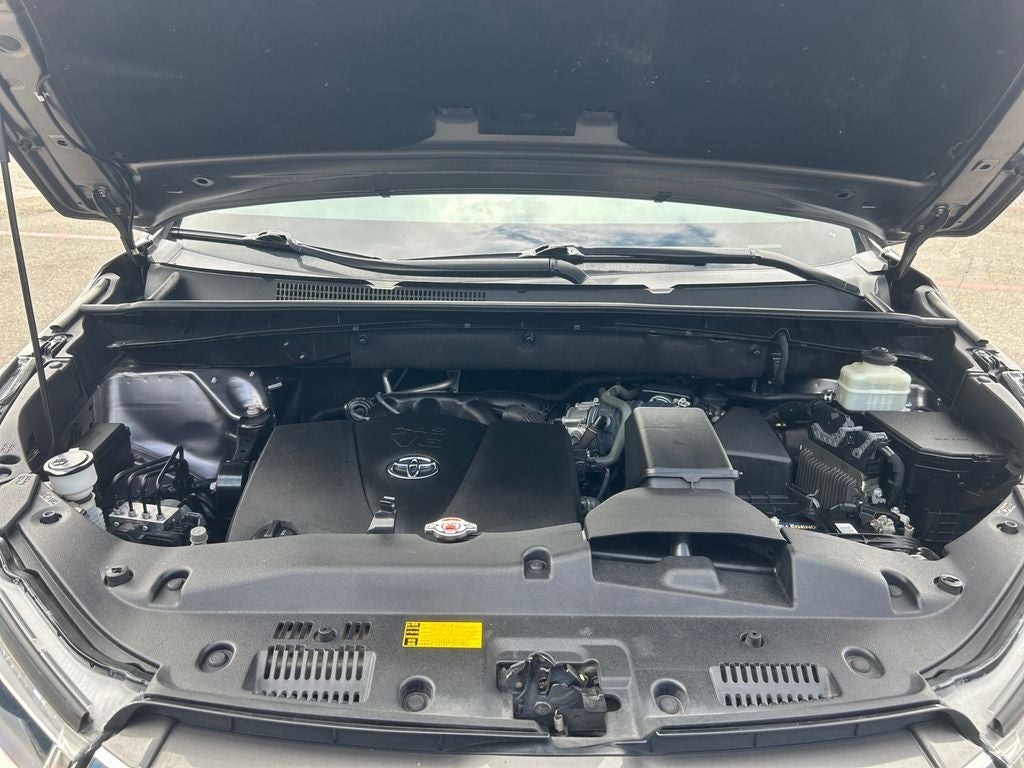 2018 Toyota Highlander Limited Platinum