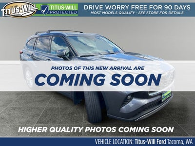 2023 Toyota Highlander Hybrid Platinum