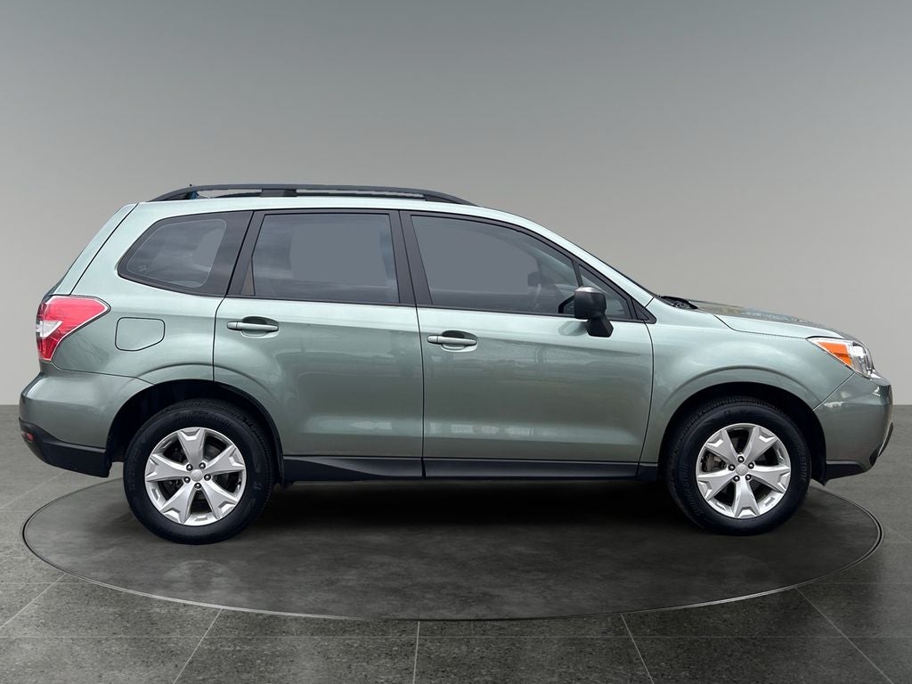 2015 Subaru Forester 2.5i