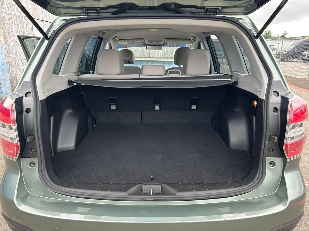 2015 Subaru Forester 2.5i
