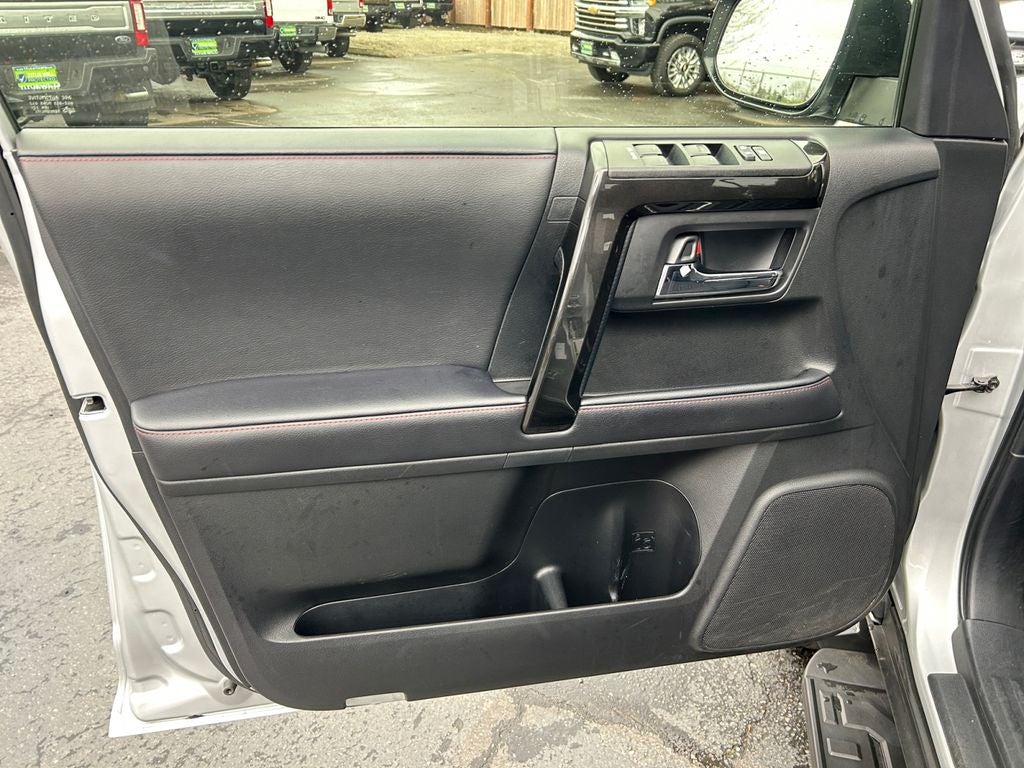 2024 Toyota 4Runner TRD Off-Road