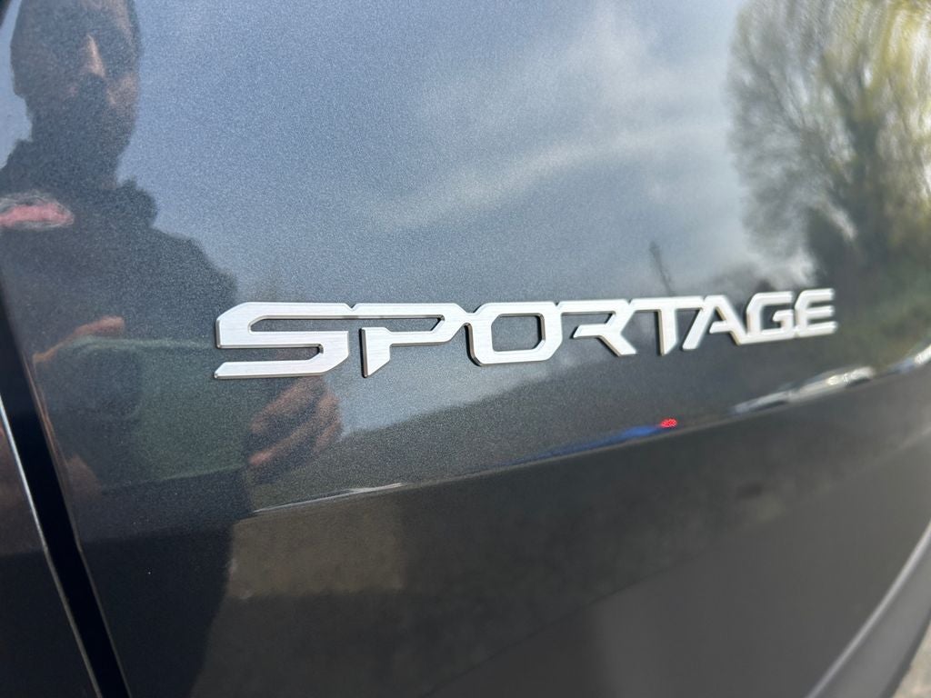 2024 Kia Sportage LX