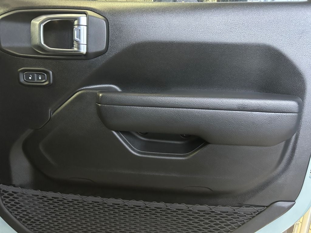 2023 Jeep Wrangler Willys Automatic 4WD